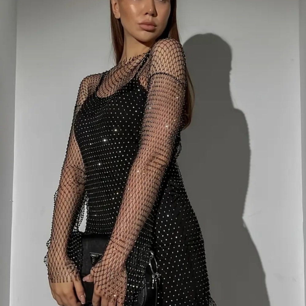 Fishnet dress - Picture 3 of 3